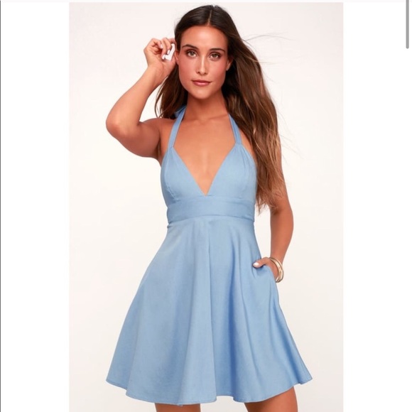 Lulus Dresses & Skirts - Lulus halter dress